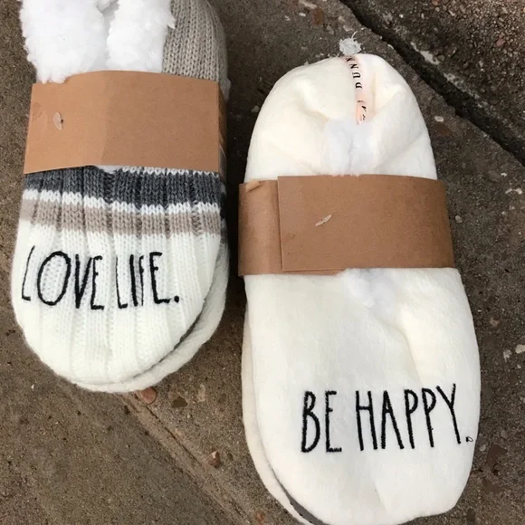 ❤️ DONATED ❤️ BUNDLE RAE DUNN - Picture 1 of 6